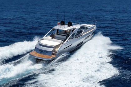 Hire Motorboat Pershing Polar 5x Palma de Mallorca