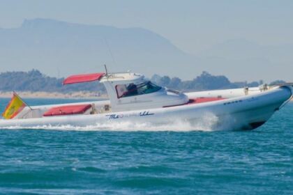 Hire RIB Zodiac Aquapro Dénia