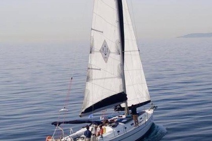 Charter Sailboat Beneteau Cyclades 43.3 Santorini