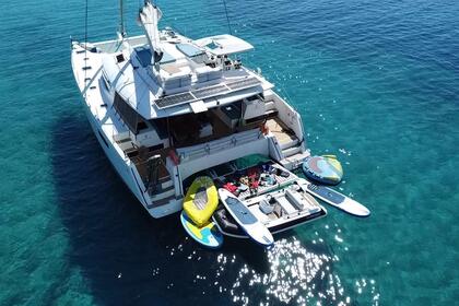 Hyra båt Katamaran Fountaine Pajot Saba 50 MAESTRO CREW 5 CABINES Ajaccio