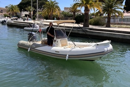 Rental RIB Zodiac Medline 650 Fréjus