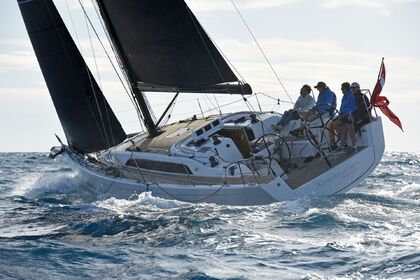 Hire Sailboat X-yachts X4.0 Laurium