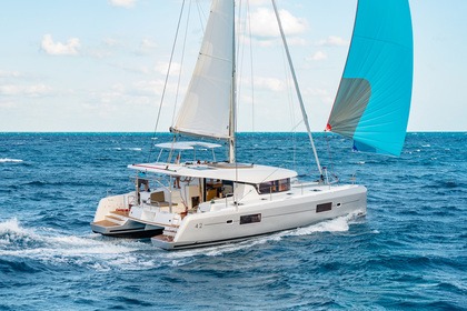 Charter Catamaran Lagoon 420 Athens