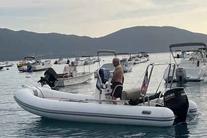 Aluguel Semi Rígido Zodiac Medline Ii Ajaccio