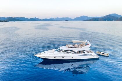Alquiler Yate Sunseeker 64 ft Sleek Design Yacht Göcek
