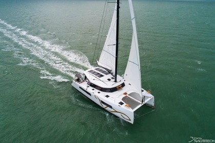 Location Catamaran  Nautitech Open 44 Le Marin