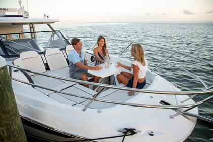 Hire Motorboat Jeanneau Cap Camarat 12.5W Grimaud
