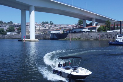 Hire Motorboat Private Cruise Porto