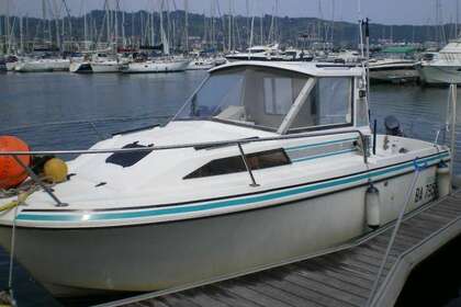 Hire Motorboat BENETEAU ANTARES 640 Marseille