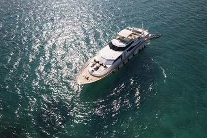 Charter Motorboat Versilcraft Versilcraft Athens