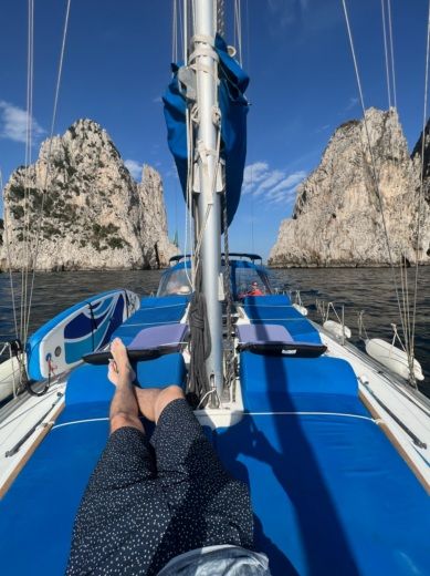 Torre del Greco Sailboat Beneteau Cyclades 39.3 alt tag text