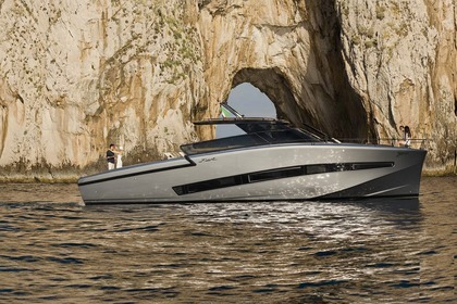 Noleggio Yacht a motore FIART P58 Amalfi