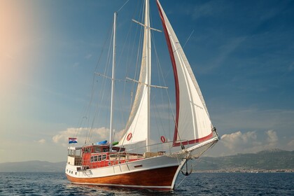 Charter Sailboat  Gulet Sole Kaštel Gomilica