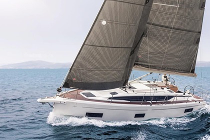 Alquiler Velero  BAVARIA C38 Marsella