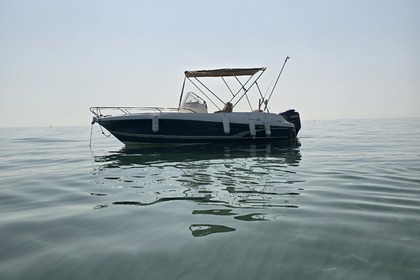 Miete Motorboot Jeanneau Cap Camarat 6.5 Cc Bastia