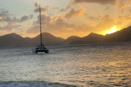 Miete Katamaran CATAMARAN 45 Pieds. Le Marin