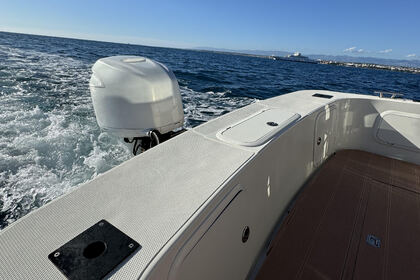 Rental Motorboat Sas Vektor Bluefin 25 cc Zadar