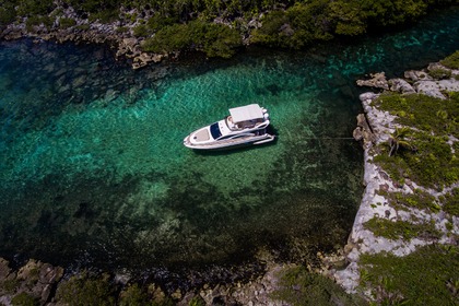 Hire Motorboat Azimut Azimut 43 Puerto Aventuras