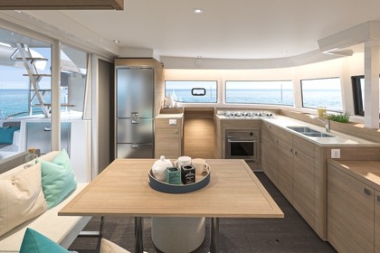 Miete Katamaran Lagoon-Bénéteau Lagoon 43 - 4 + 2 cab. Trogir