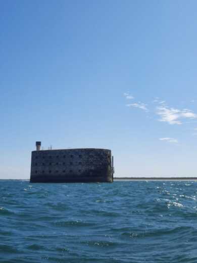 La Rochelle Sailboat BAVARIA 30 CRUISER alt tag text