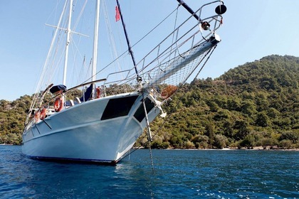 Hyra båt Guletbåt Custom 25m 8 cabins Fethiye