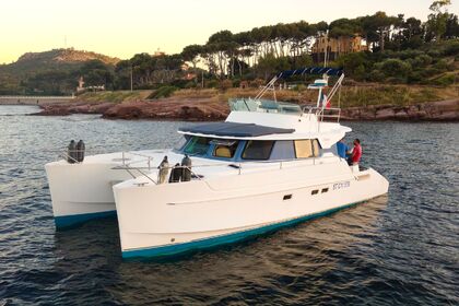 Charter Catamaran Fountaine Pajot XT15 Saint-Raphaël