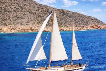 Alquiler Goleta FORMOSA 51 Can Pastilla