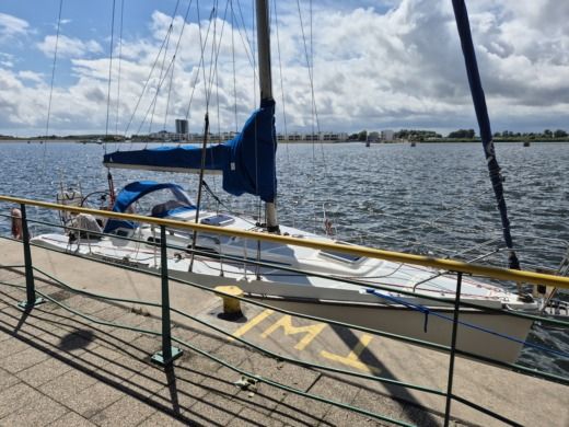 Danzig Sailboat Janmor 31 alt tag text