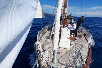 Location Voilier Cantieri 14 mt La Spezia