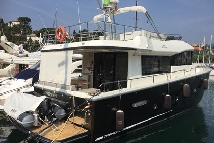 Charter Motorboat Cranchi Cranchi 53 Eco Trawler Cannigione
