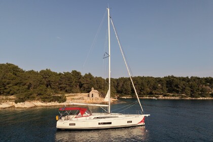 Charter Sailboat Bénéteau Oceanis 46.1 Split
