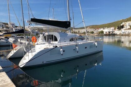 Hire Catamaran Lagoon Lagoon 380 Paros