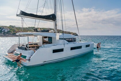 Rental Catamaran Lagoon Lagoon 50 Kaštel Gomilica