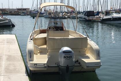 Location Bateau à moteur INVICTUS FX190 Torrevieja