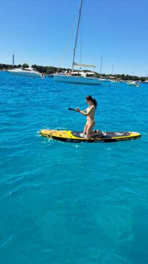 Antibes Motorboat Beneteau flyer 6.6 sundeck alt tag text