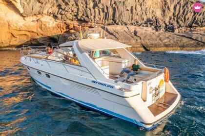 Charter Motorboat Fairline Targa Mandelieu-La Napoule