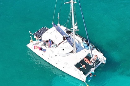 Rental Catamaran Fountaine Pajot Belize 43 Saint Martin