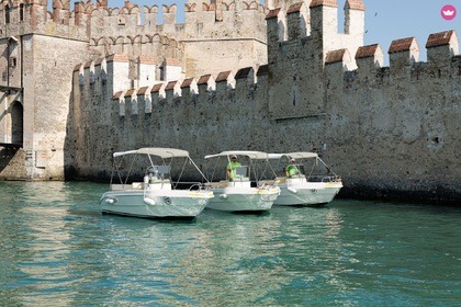 Hire Boat without licence  MINGOLLA BRAVA 16 Sirmione