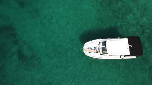 Bibinje Motorboat Quicksilver Active 705 Weekend alt tag text