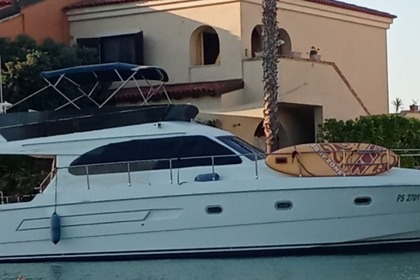 Noleggio Barca a motore Raffaelli Tempest 43 fly Siracusa