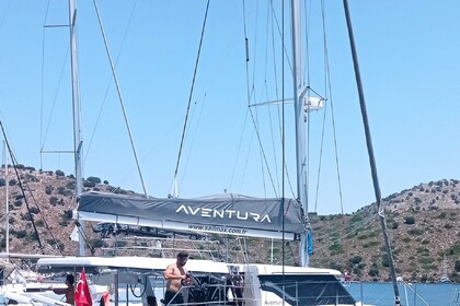 Charter Catamaran  Aventura 37 Marmaris