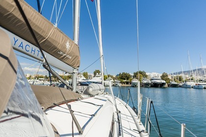 Hire Sailboat Jeanneau Sun Odyssey 490 Paros