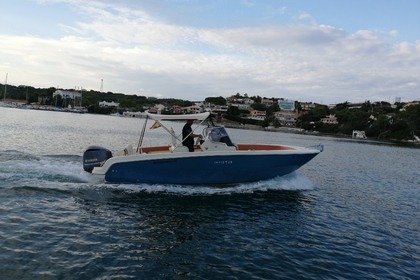 Location Bateau à moteur Invictus 240 fx Port Mahon