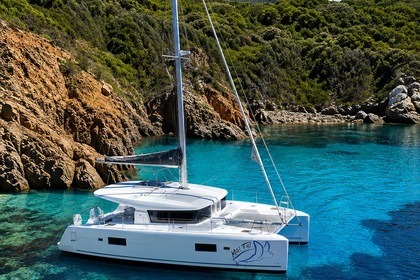 Hyra båt Katamaran Lagoon Lagoon 42 Menton