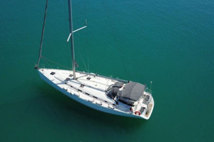 Rental Sailboat Beneteau Cyclades 50.4 Alimos
