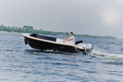Verhuur Motorboot Naute 455 Zeewolde