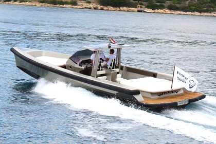 Hire Motorboat Wally 45 Hvar