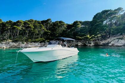 Hire Motorboat Atlantic 750 Open (2023) Dubrovnik