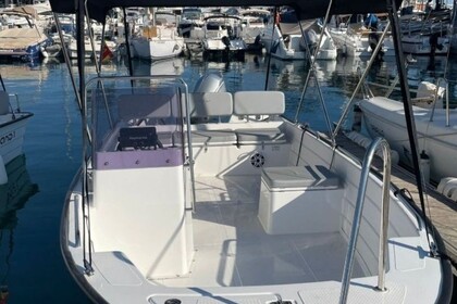 Rental Motorboat Grand 3 Grand Alicante