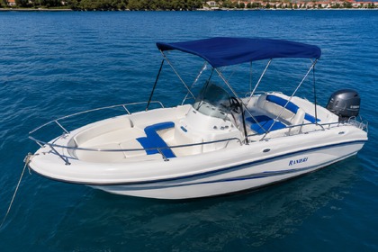 Miete Motorboot Soverato Italia Ranieri Cantieri Nautici Soverato Rab